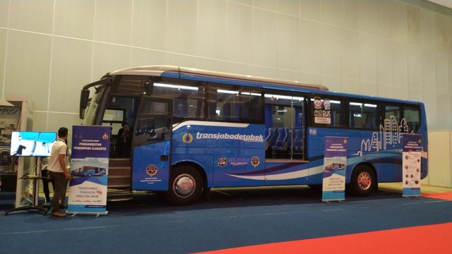 Perum PPD Kampanyekan Layanan Transjabodetabek Premium di Busworld SEA 2019
