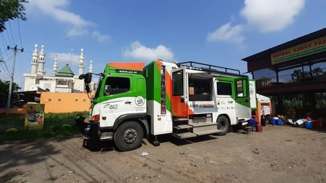 Food Truck Terbesar Di Indonesia, Untuk Aksi Kemanusiaan
