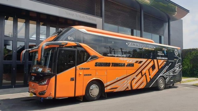 Segini Harga Tiket Dan Angkut Motor Bus Sudiro Tungga Jaya Ke Jakarta