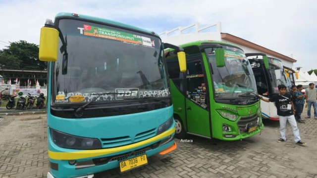 Ratusan Bus Dukung PON XXI 2024