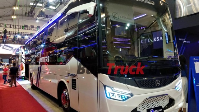 Desain Bodi Bus Mesin Depan Ala Laksana