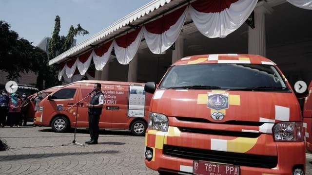 Mobil Vaksin Keliling Resmi Dilepas Di Jakarta, Andalkan Bus Dan Van