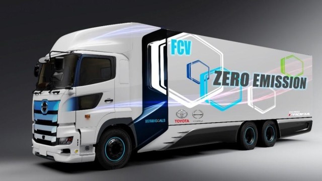 Baru Diuji 2022, Hino Sudah Tetapkan Jadwal Tes Truk Fuel Cell