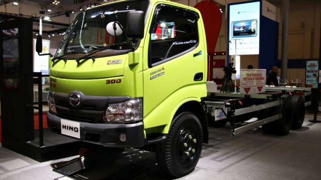 GIIAS 2024: Beli Hino Bisa Nyicil Rp900 Ribuan 