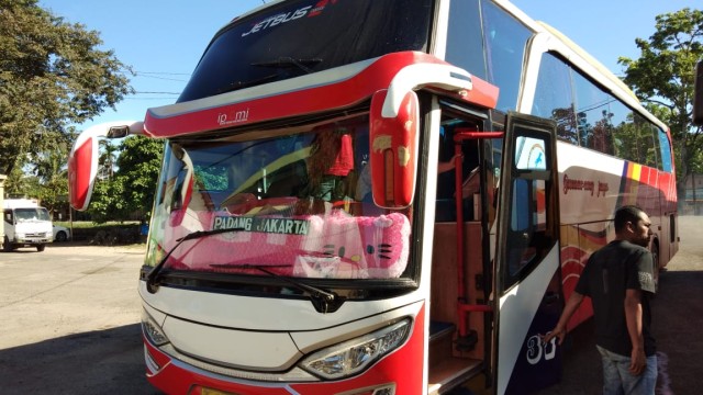 Naik Bus Gumarang Jaya ke Padang, Ada Diskon Rp 90 Ribu