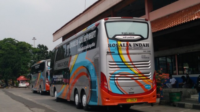 PO Rosalia Indah Hadirkan Bus Tingkat Untuk Rute Bogor-Malang