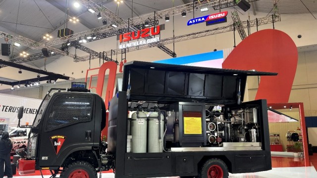 GIIAS 2024: Kolaborasi Isuzu-Brimob Hadirkan Inovasi Kendaraan Water Treatment