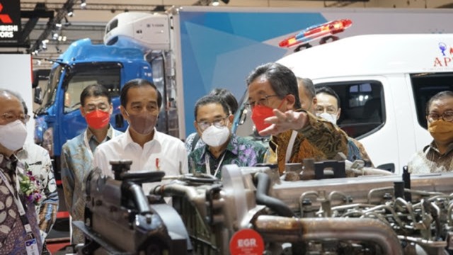 Jokowi Kunjungi GIIAS 2021, Tertarik Dengan Mobil Rendah Emisi
