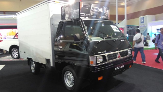 Mitsubishi L300 (2) Merajai Pasar Dengan Mesin Diesel