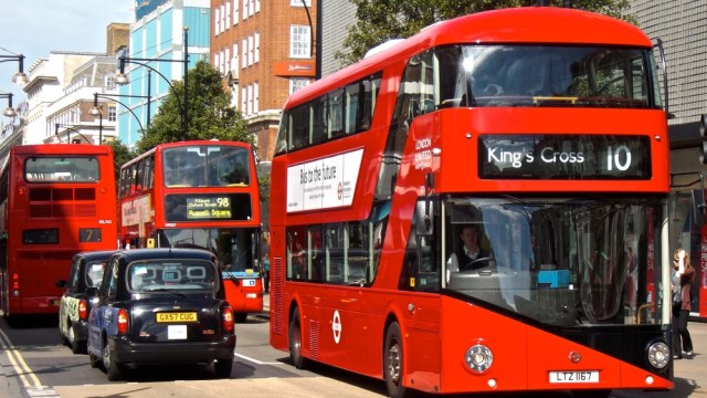 Bus Tingkat Listrik London Akan Dijejali Dengan Suara Buatan  