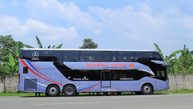 Double murni decker jaya Bus Murni