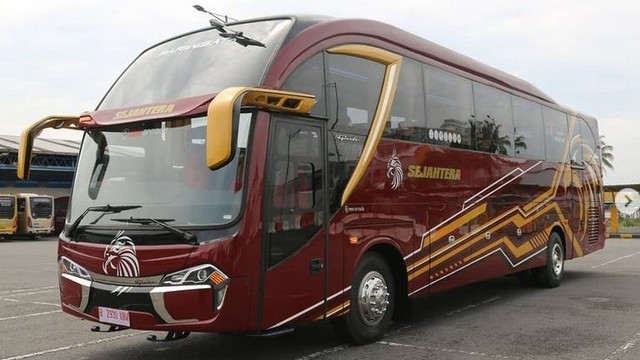 Pengguna Bus Berbodi New Armada Makin Marak di Sulawesi