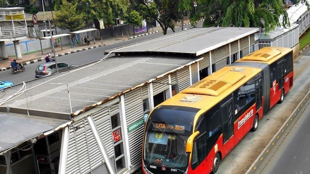 Damri Resmi Pensiunkan Bus Gandeng Zhongtong Untuk Transjakarta