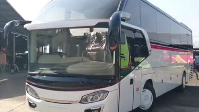Viral! Bus Primajasa Ngebut Antar Penumpang ke Klinik Untuk Bersalin