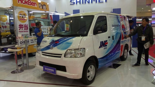 GIICOMVEC : Shinmei Hadirkan Mobil Pendingin Dengan Kompresor Pendingin Listrik