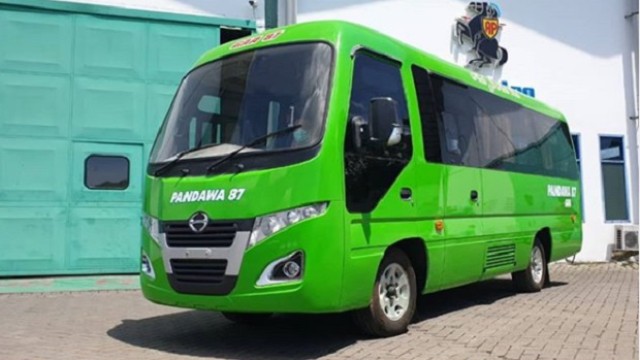 GIIAS 2019: Hino Pamerkan Microbus Dutro 110 SDBL Berkaroseri Jetbus Jumbo Adi Putro
