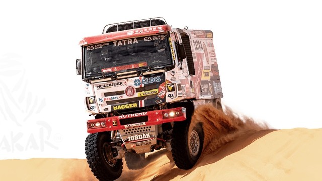 Truk Tatra Siap Turun Rally Dakar 2021, Pakai Transmisi Matik!