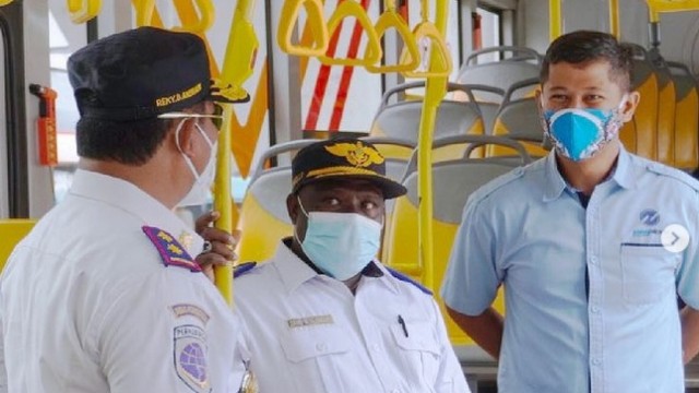 Tinjau Transjakarta, Papua Siapkan Layanan Bus Ramah Disabilitas