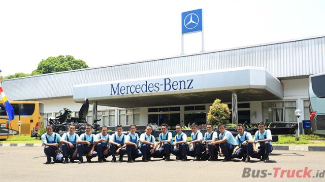 Mercedes-Benz : Apresiasi Pelanggan Dengan Training Mekanik