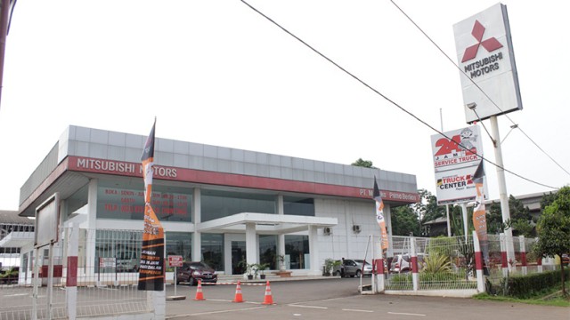 Fuso : Layanan Truck Center di Bekasi,  Pengemudi Dapat Layanan Istimewa