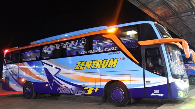 Seperti Ini Sensasi Naik Bus Depok-Semarang Yang Hanya Rp 150 Ribu