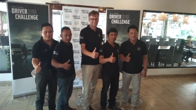 Volvo Truck Seleksi Driver Teririt Indonesia Untuk Kompetisi di Swedia 