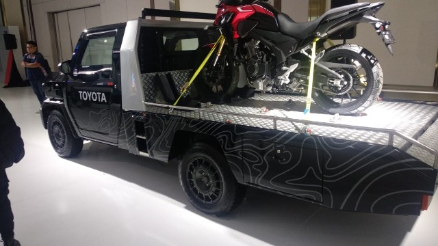 Cek Dulu Plus-Minusnya Toyota Hilux Rangga Buat Armada Towing Moge