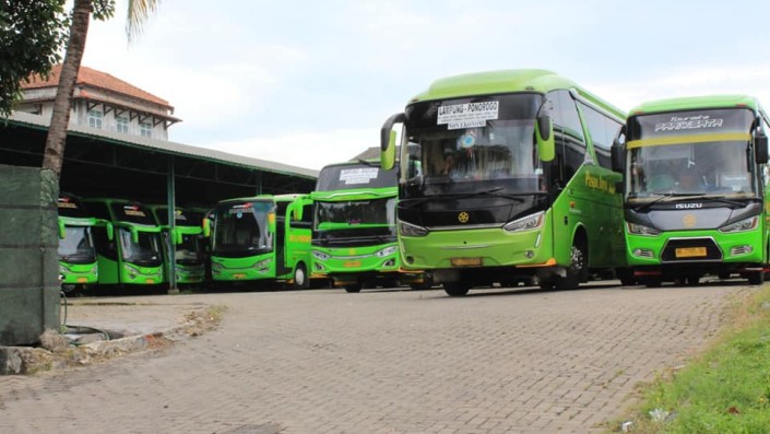 Kembang Kempis Bus Antarkota Di Sumatra Karena Corona