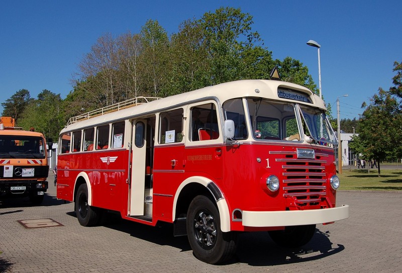 Masih Ingat Bus Merek Ikarus? | Bus and Truck Indonesia