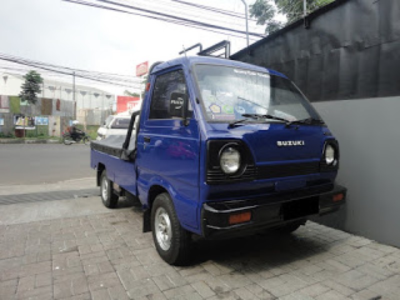 suzuki carry 1000 si legenda pikap bermesin seliter bus and truck
