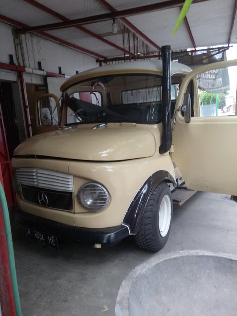 Viral Truk Mercy Bagong Dimodifikasi Pakai Mesin Kijang Kotak Tampilannya Nampol Bus And Truck Indonesia