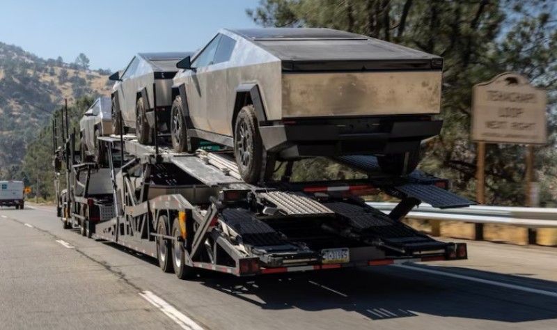 Tesla Cybertruck Segera Dikirim, Banderolnya Masih Labil? | Bus And ...